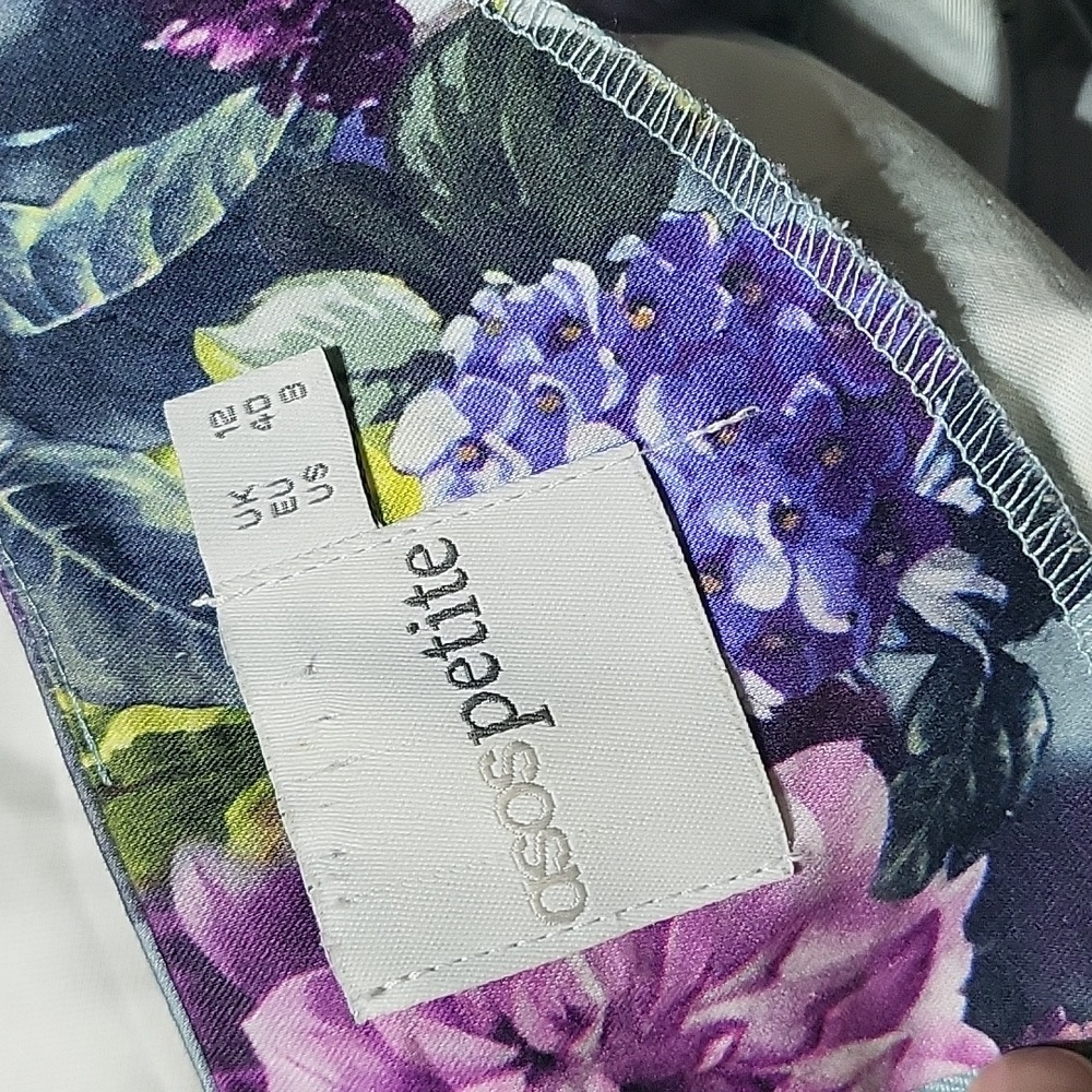 Asos Petite Floral Dress - Picture 6 of 6